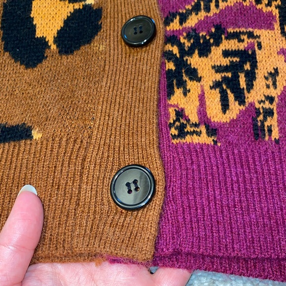 Farm Rio Leopard Cardigan - Picture 3 of 8